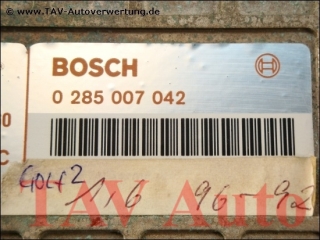 Motor-Steuergeraet Bosch 0285007042 811907383C Pierburg 7.18167.60 Audi VW 1.6 PP PN